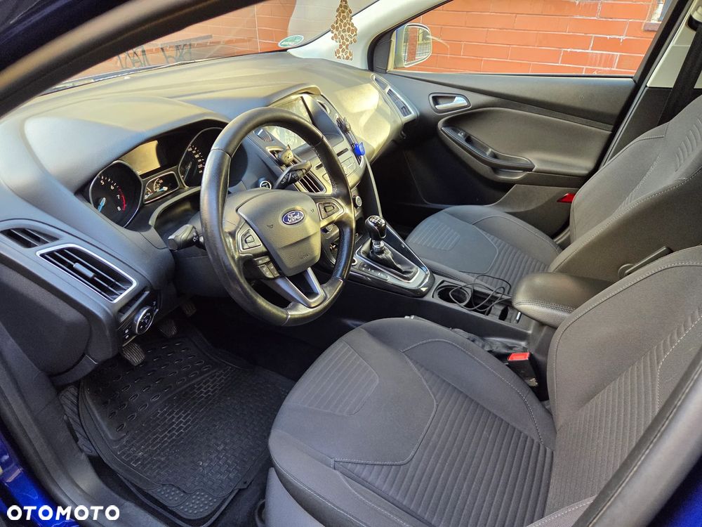 Ford Focus 1.0 EcoBoost Titanium ASS - 8