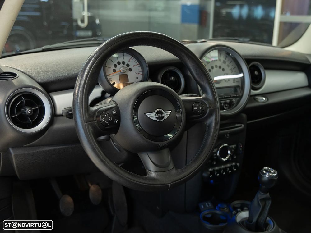 MINI Clubman - 14