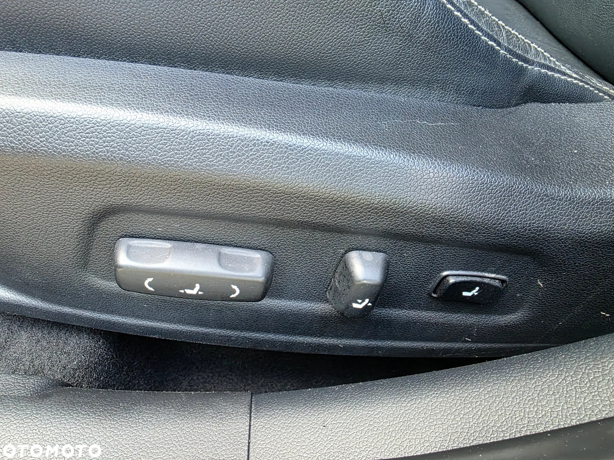 Kia Ceed Cee'd 1.6 GDI L Business Line DCT - 24