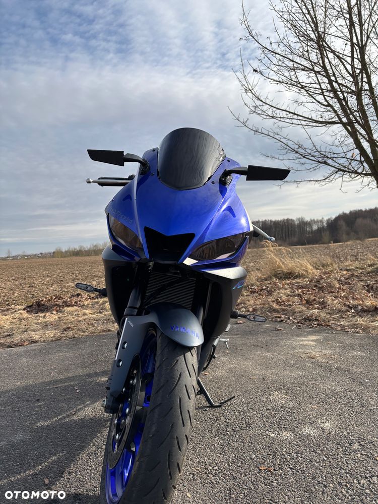 Yamaha R3 - 16