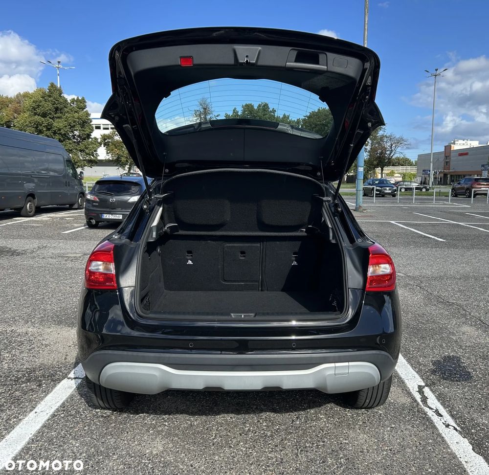 Mercedes-Benz GLA 200 7G-DCT Style - 8