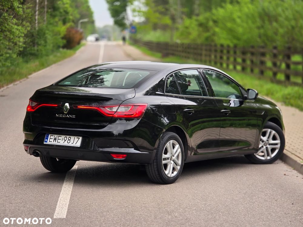 Renault Megane 1.6 SCe Life - 4