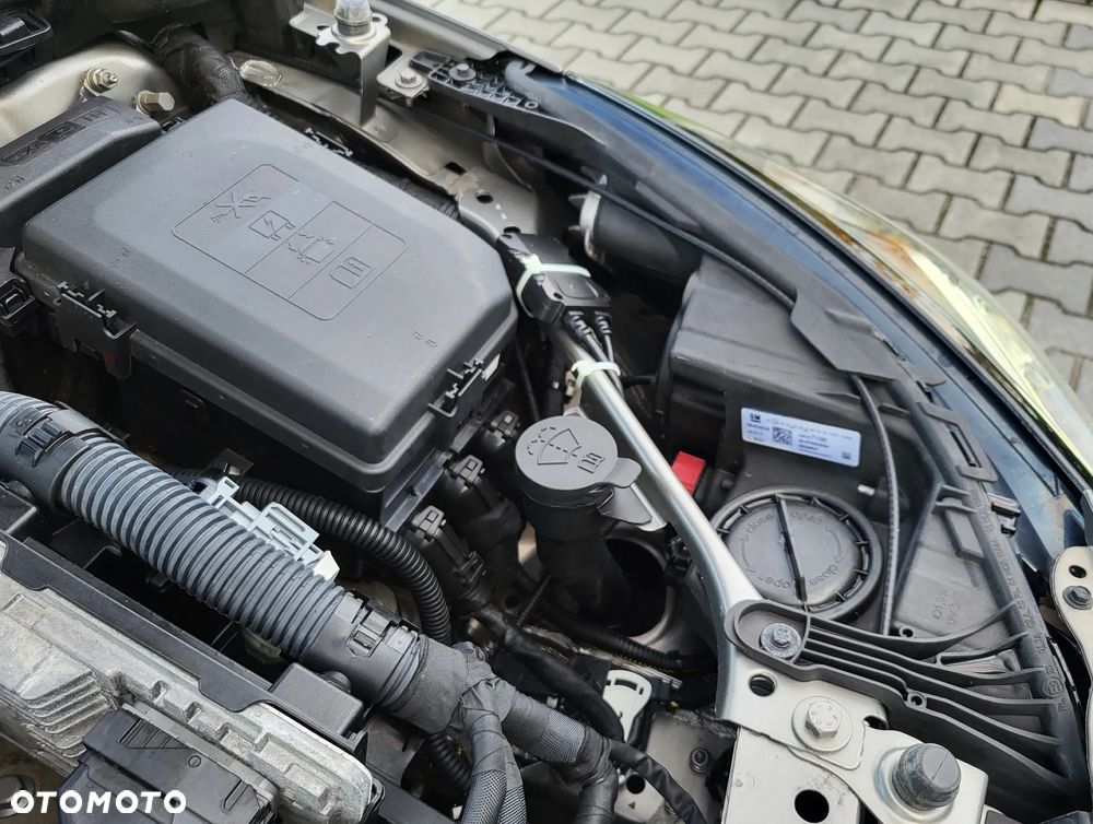 Opel Astra 1.4 Turbo Innovation - 22