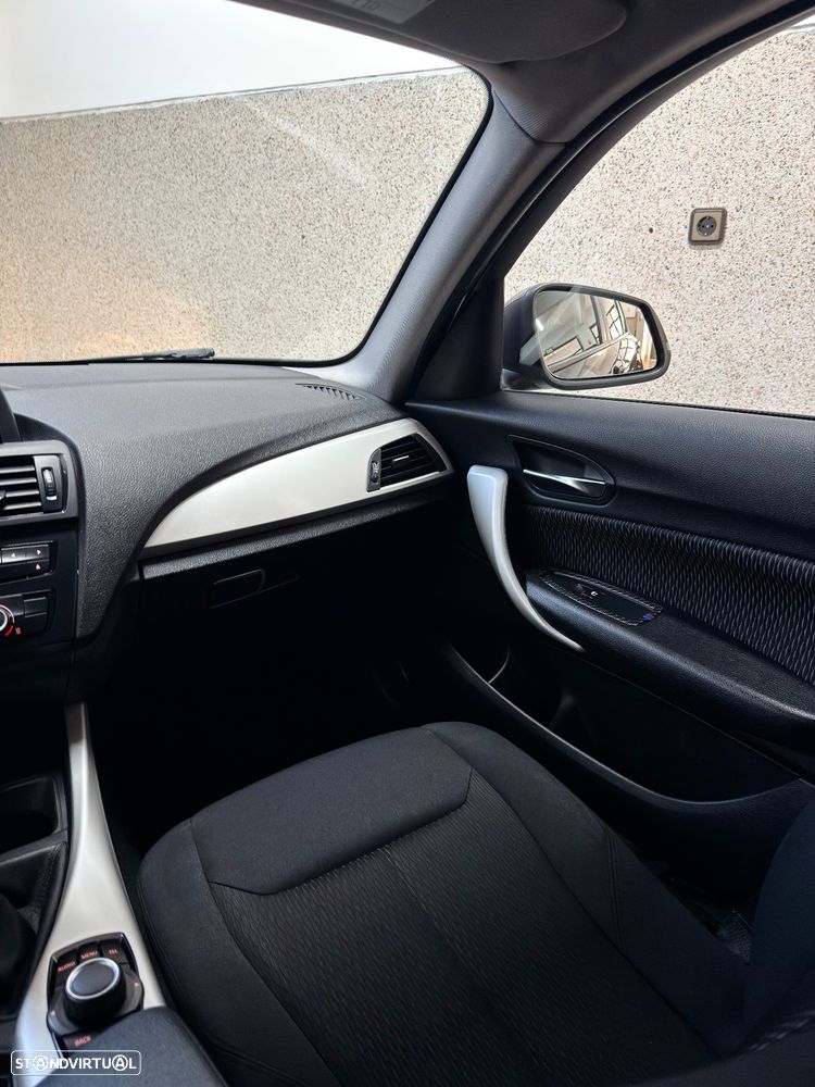 BMW 116 d EfficientDynamics Edition Sport Line - 19