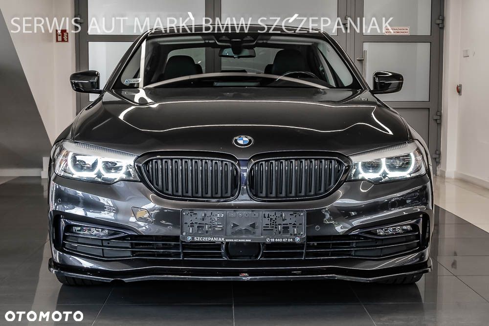 BMW Seria 5 530i xDrive Sport Line - 2