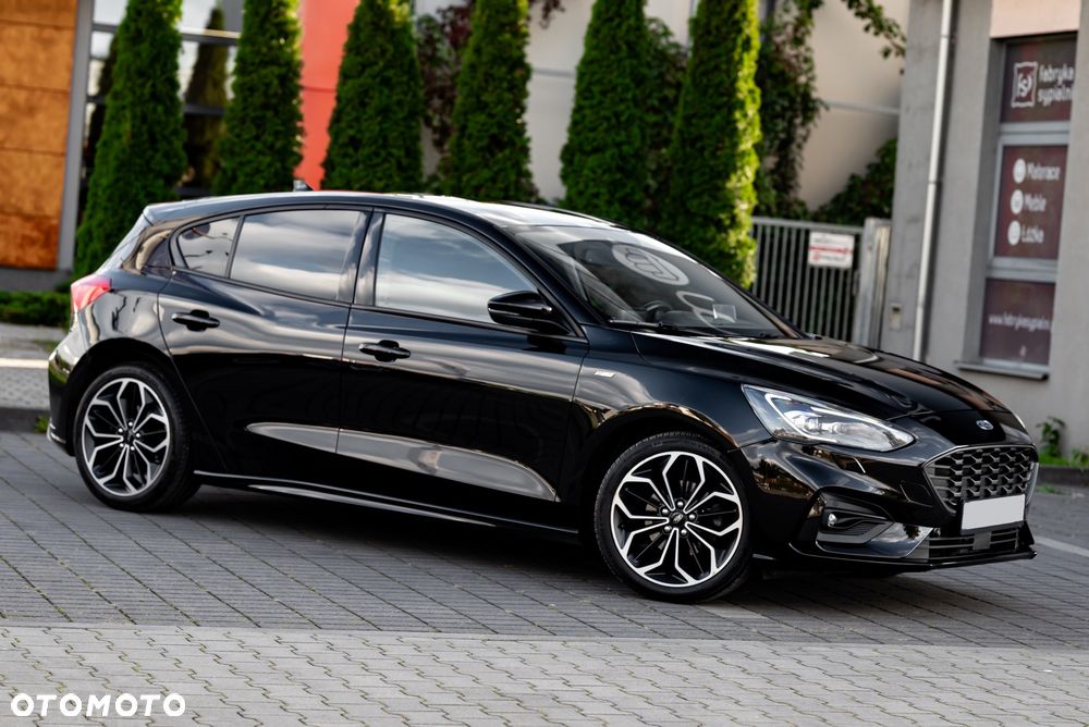Ford Focus 1.0 EcoBoost ST-Line X - 4