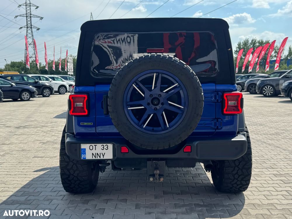 Jeep Wrangler - 6