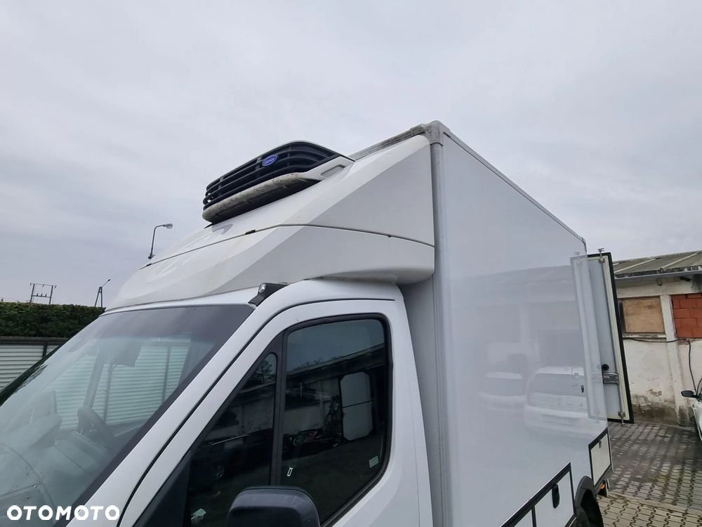 Mercedes Sprinter W907 Zabudowa Chłodnia Kontener - 4