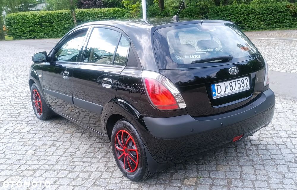 Kia Rio 1.5 CRDi Family - 8