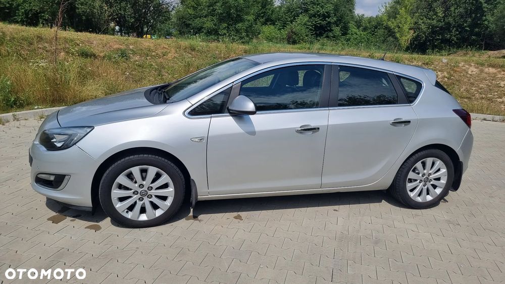 Opel Astra 1.7 CDTI Cosmo - 5