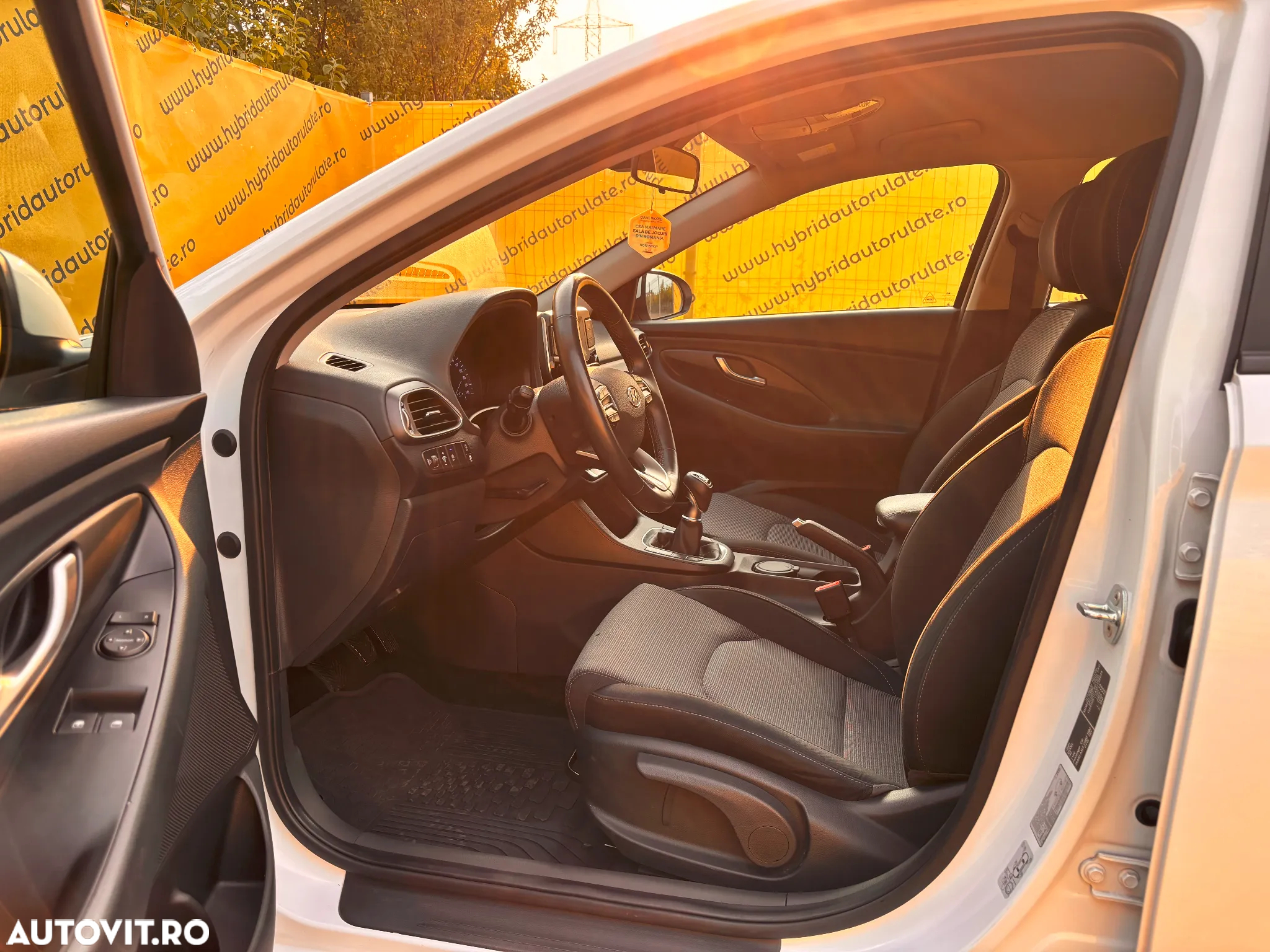 Hyundai i30 1.5 110CP 5DR M/T Comfort - 9