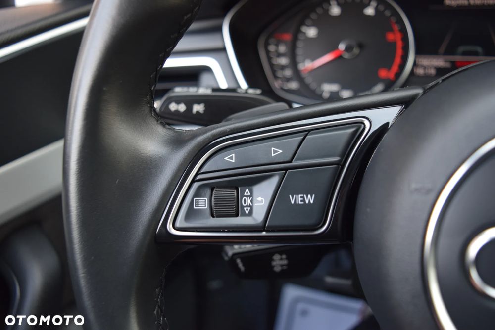 Audi A4 Avant 40 TDI quattro S tronic - 24