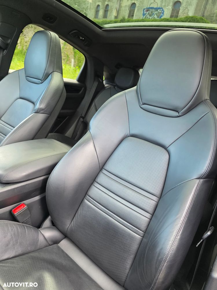 Porsche Cayenne Standard - 3