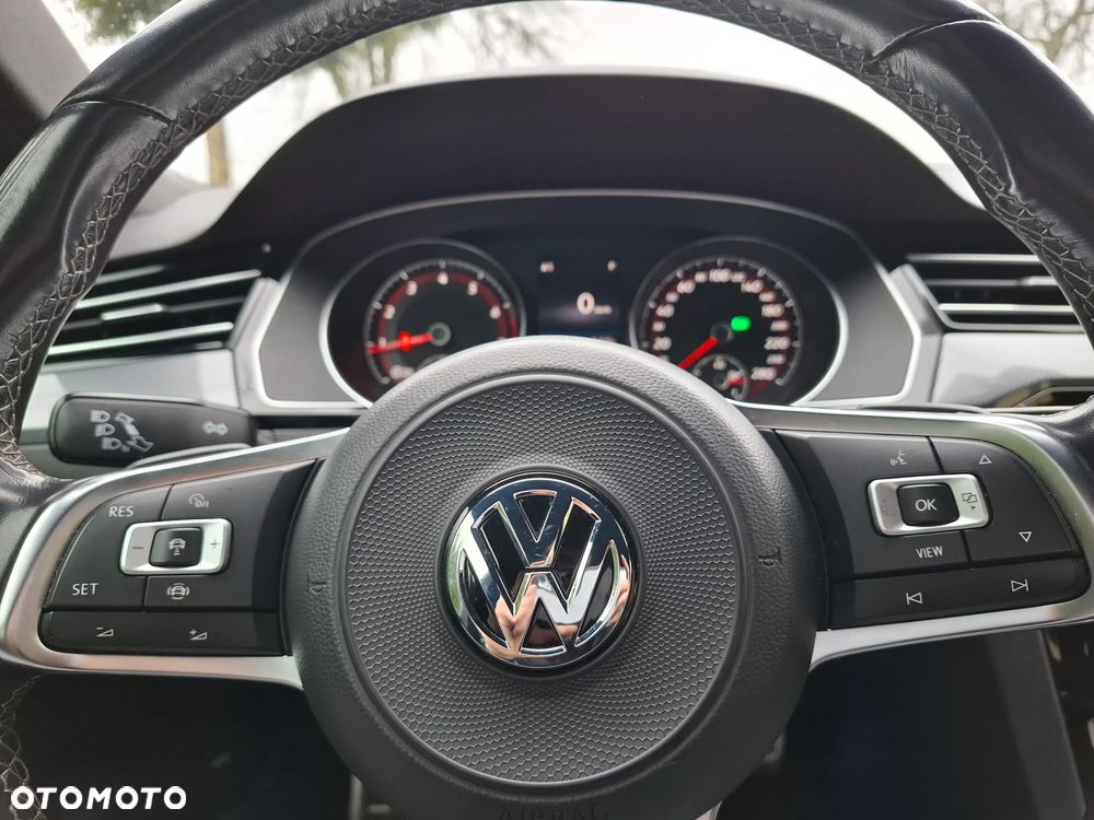 Volkswagen Arteon 2.0 TSI R-Line DSG - 5