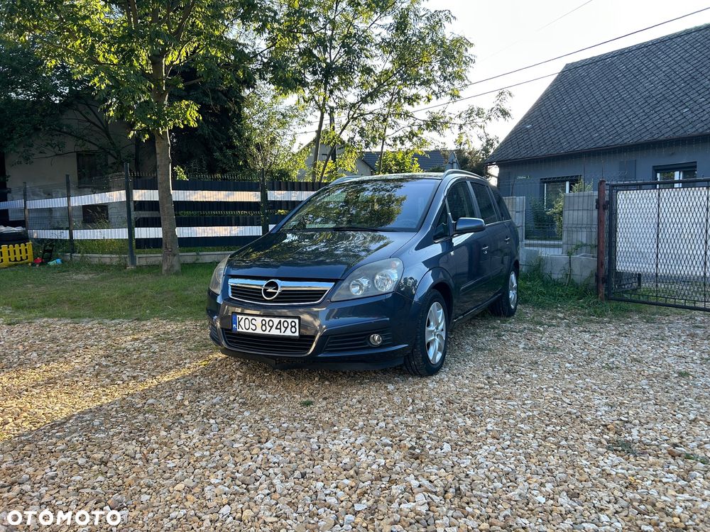 Opel Zafira 1.8 Cosmo - 30
