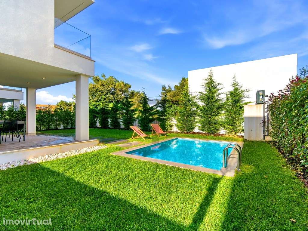 Moradia de Luxo Para Arrendamento com Piscina Aquecida, 4 Suites e ... - Grande imagem: 3/20