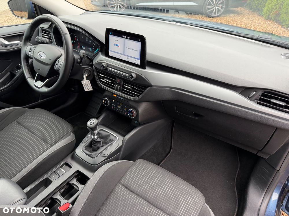 Ford Focus 1.0 EcoBoost Start-Stopp-System COOL&CONNECT - 30