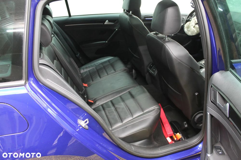 Volkswagen Golf R 4Motion BlueMotion Technology DSG - 12