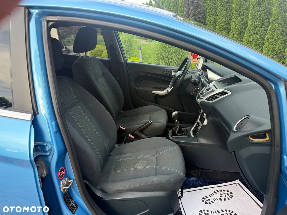 Ford Fiesta 1.4 TDCi Titanium - 24