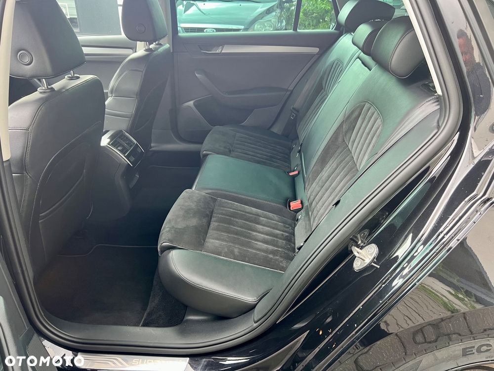 Skoda Superb 2.0 TSI 4x4 L&K DSG - 13