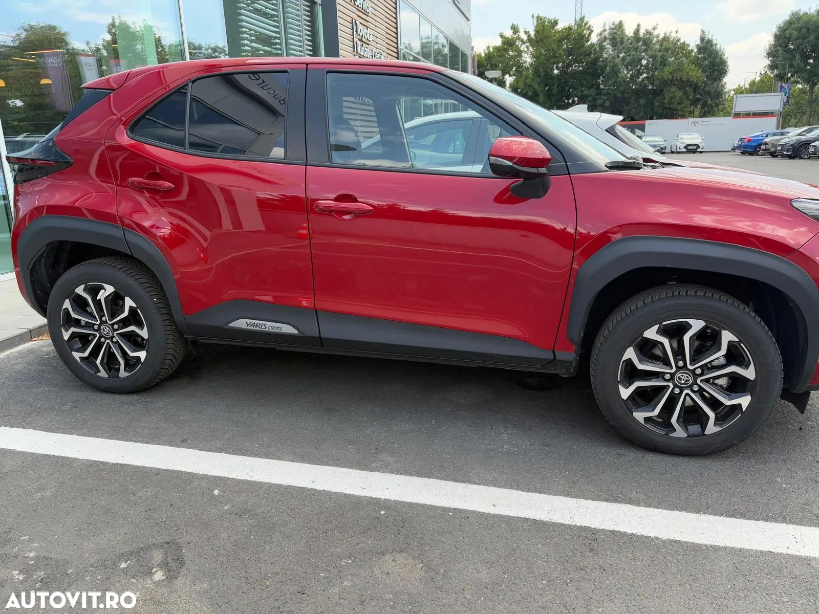 Toyota Yaris Cross 1.5 VVT-i HSD 4x4 Exclusive Elegant - 1