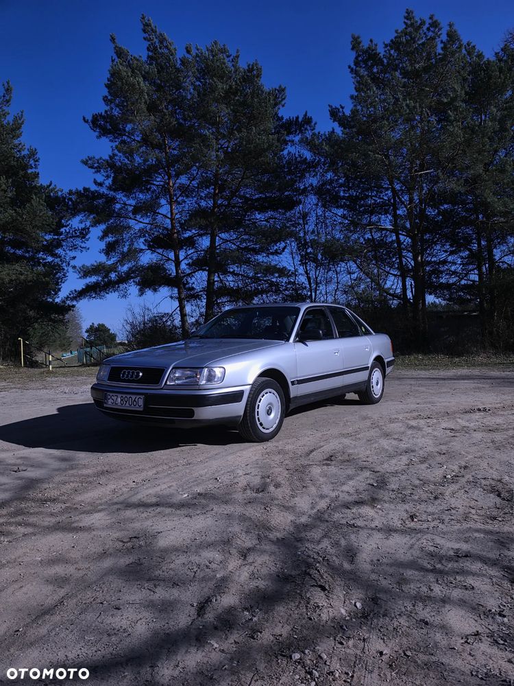 Audi 100 - 1