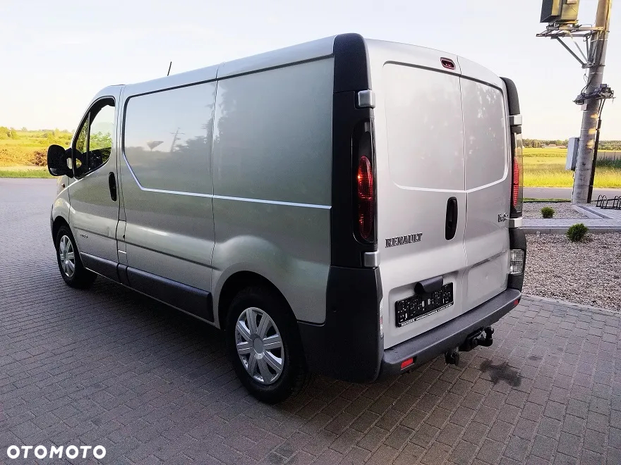 Renault Trafic - 7