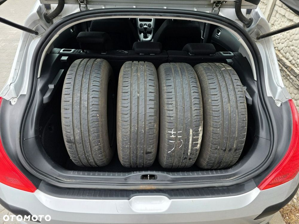 Peugeot 308 1.4 Presence - 24