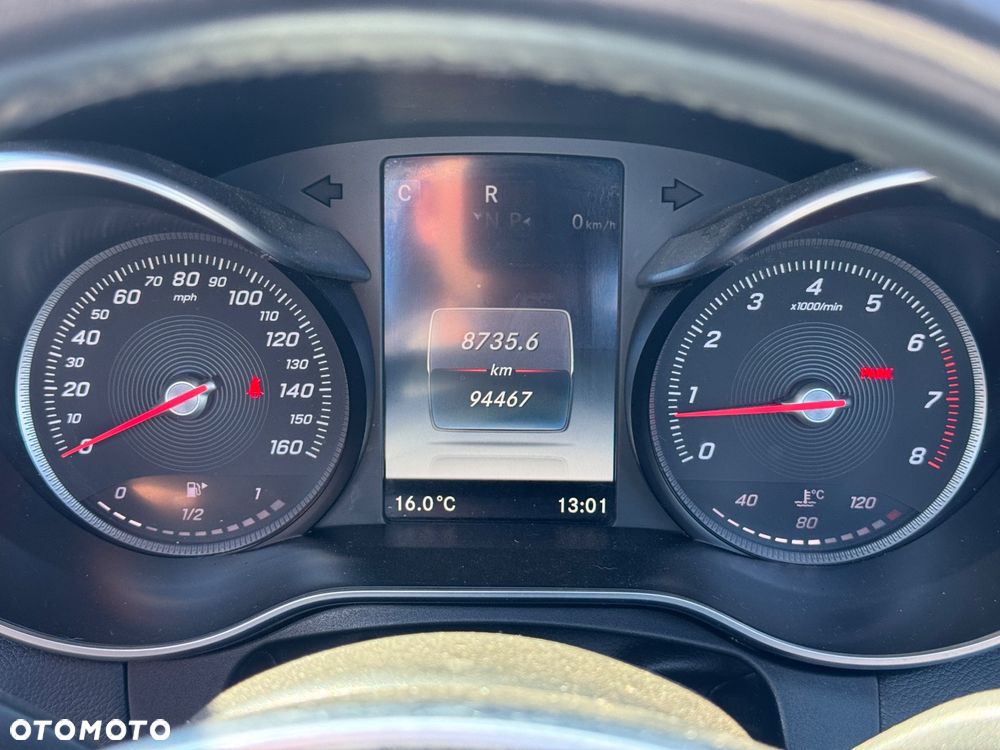 Mercedes-Benz Klasa C 300 9G-TRONIC - 39
