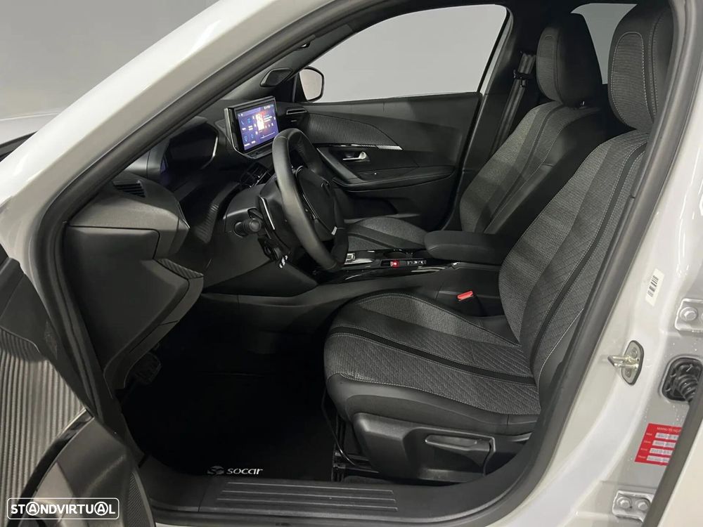 Peugeot 2008 1.2 PureTech Allure Pack EAT8 - 15