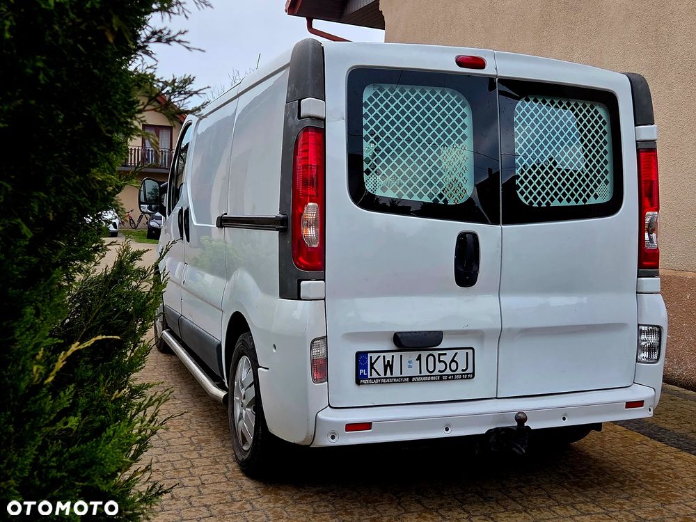 Renault Trafic - 1