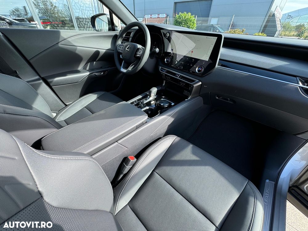 Lexus Seria RX - 14