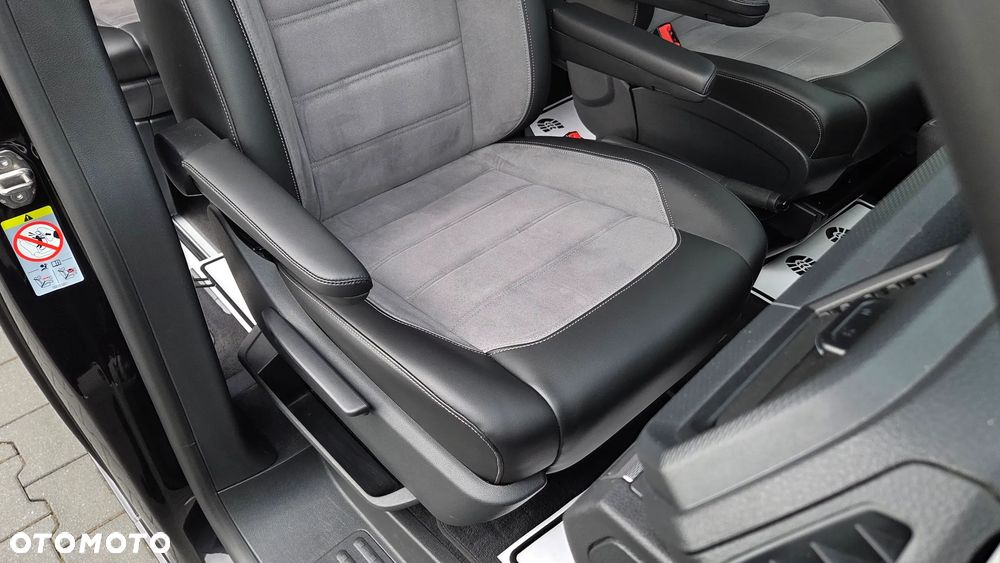 Volkswagen Multivan 2.0 TDI L1 Highline DSG - 13