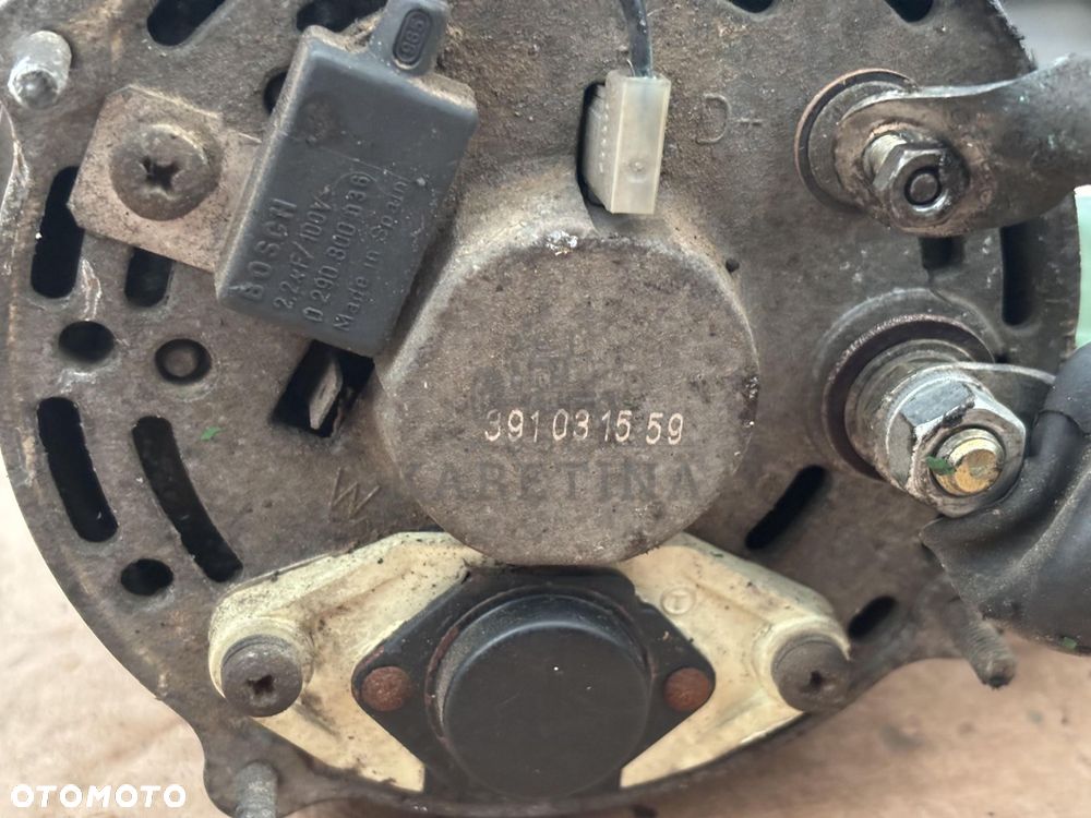 John Deere 3215 3220 3415 3420 Alternator Uchwyt Alternatora Mocowanie AH137883 R132166 R132920 - 5