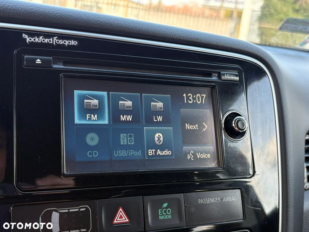 Mitsubishi Outlander 2.0 Intense + CVT - 19