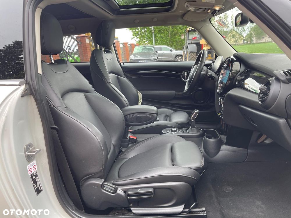 MINI Cooper SE Trim M - 20