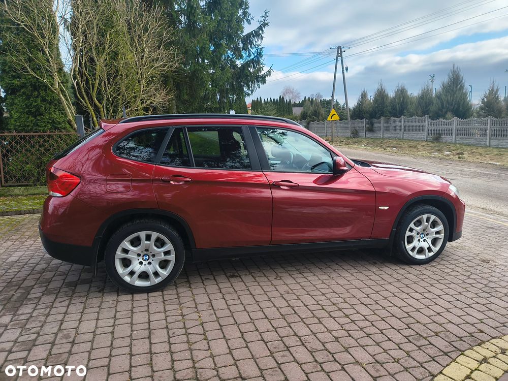 BMW X1 sDrive18d Sport Line - 14