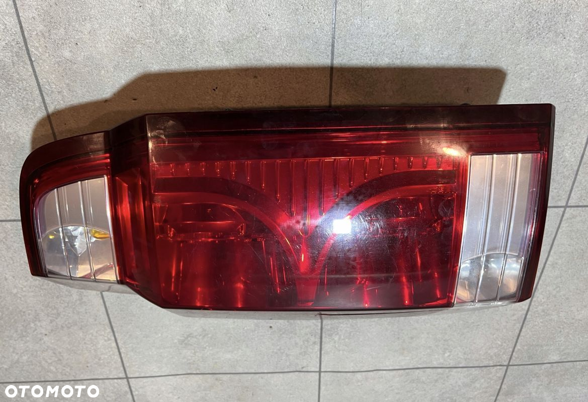 JEEP COMMANDER XK LAMPA WIĄZKA WKŁAD EU USZKODZONA - 6