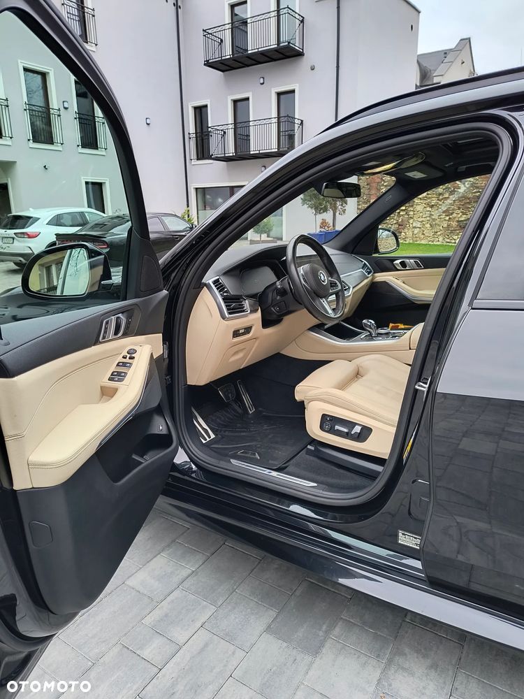 BMW X5 xDrive45e - 9