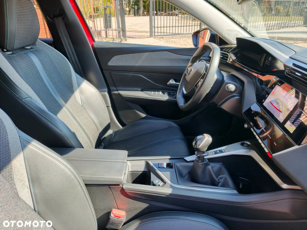 Peugeot 308 1.2 PureTech Allure Pack S&S - 16