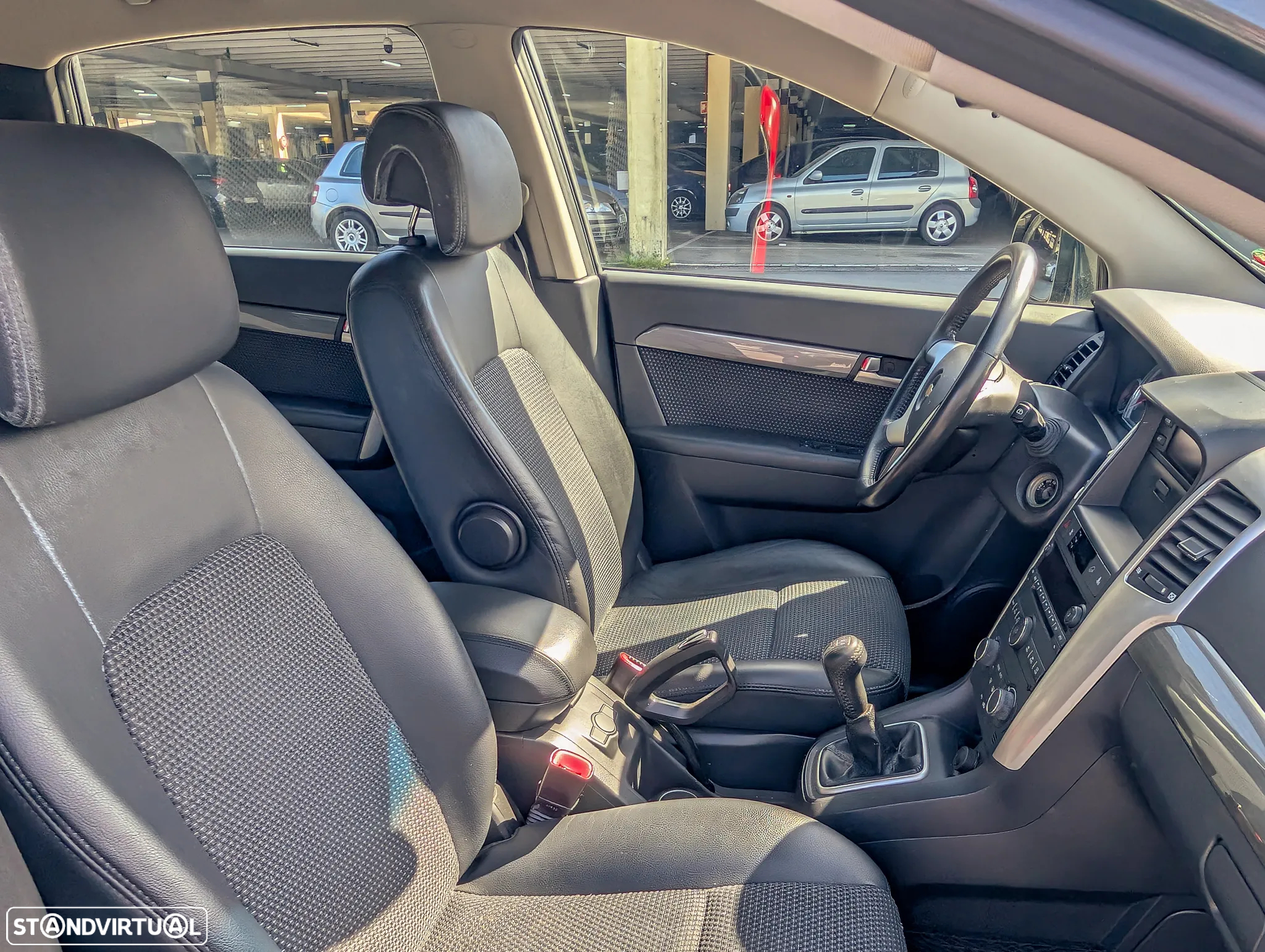 Chevrolet Captiva 2.0 VCDi Seven 7L - 36