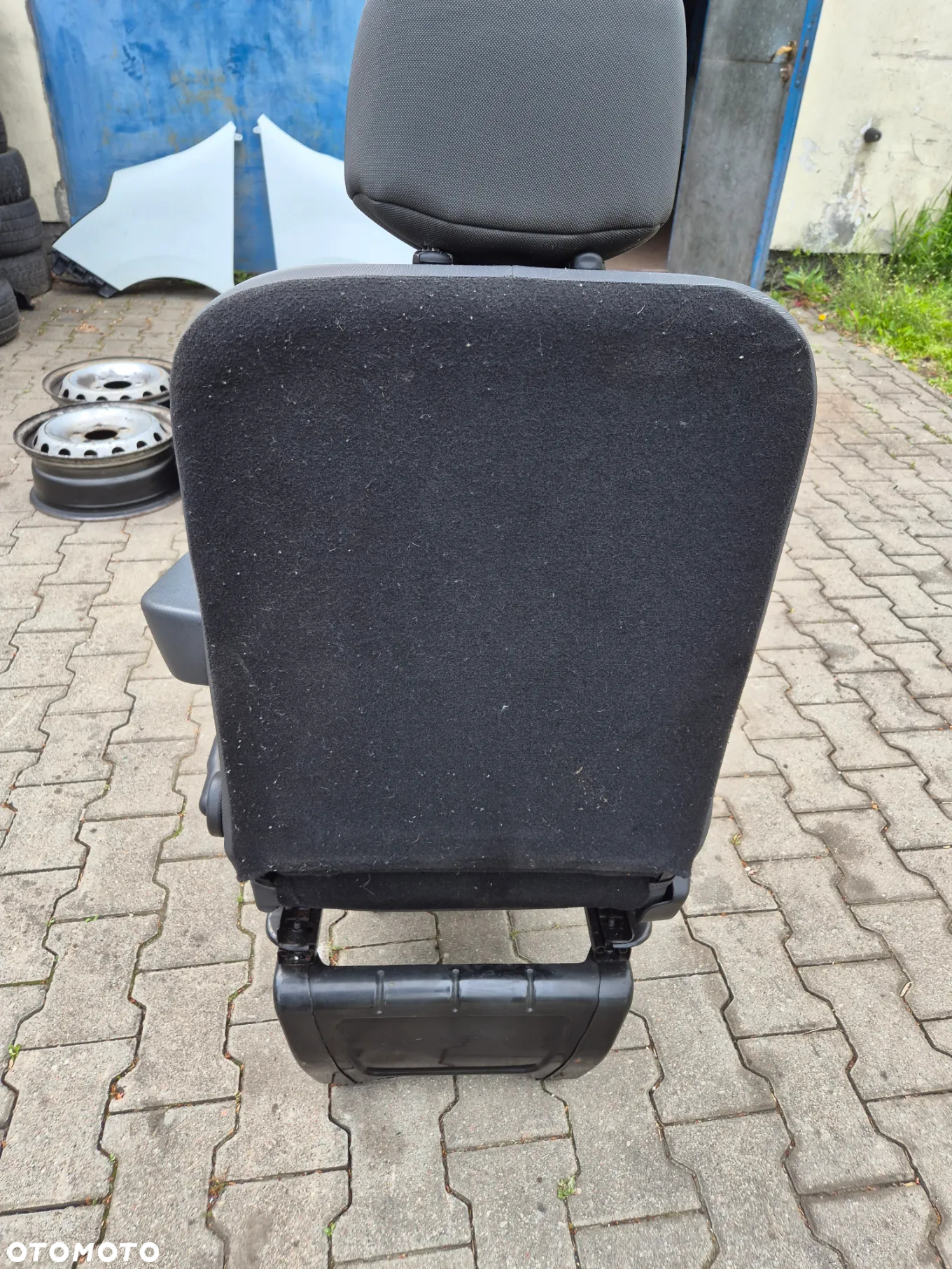 FOTEL PASAŻERA PRAWY EU MASTER III MOVANO B  NV400 2.3 10r.+ - 6