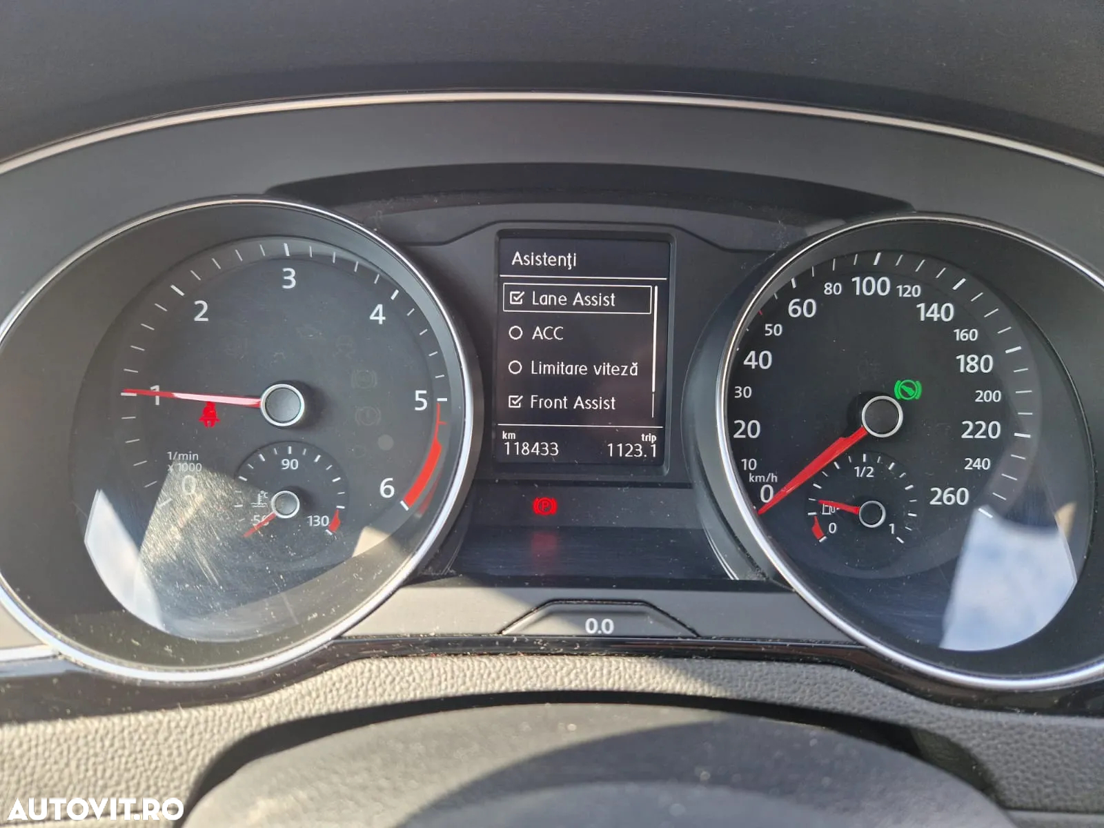 Volkswagen Passat Variant 2.0 TDI DSG Comfortline - 13