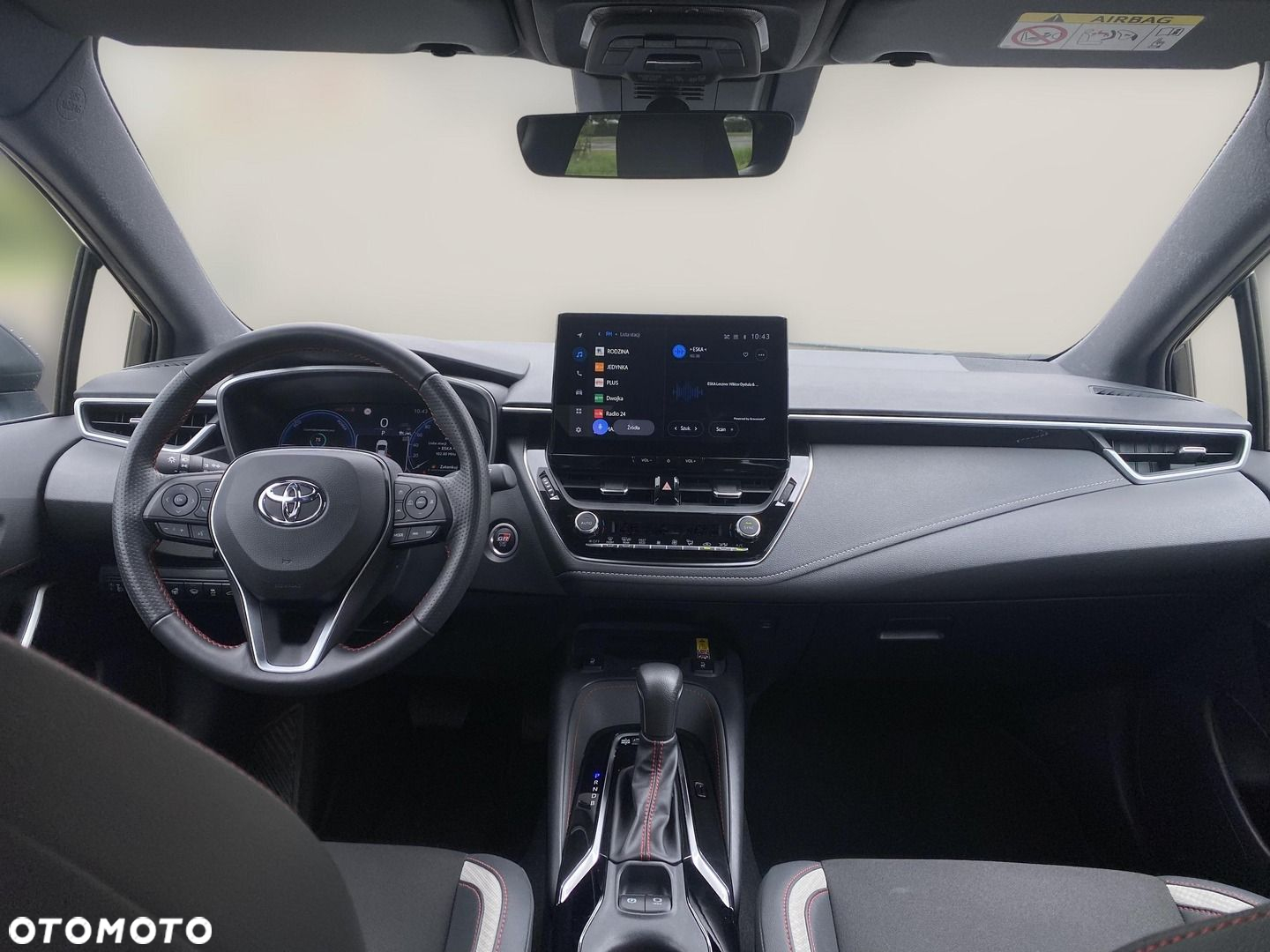 Toyota Corolla 1.8 Hybrid GR Sport Dynamic - 3