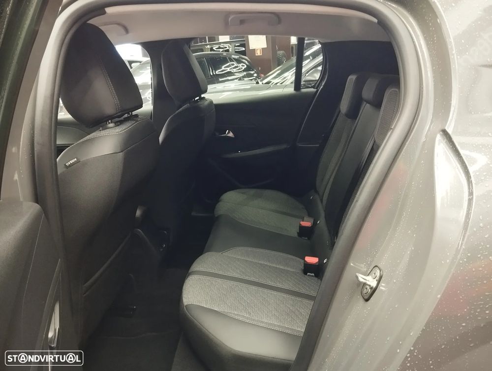 Peugeot 208 1.2 Hybrid Allure e-DCS6 - 14