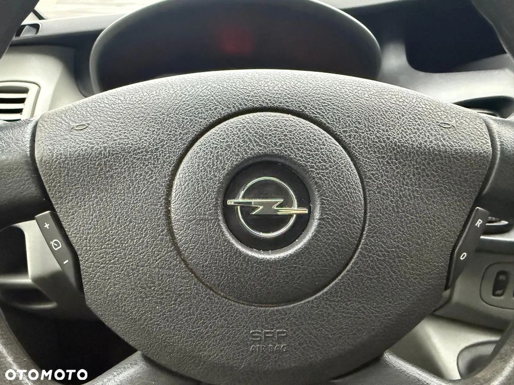 Opel Vivaro 2.0 CDTi Long Klimatyzacja Faktura VAT *tylko 120 000 km - 14