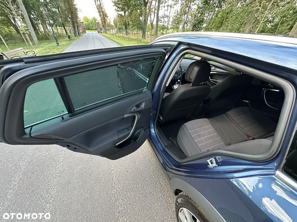 Opel Insignia - 21