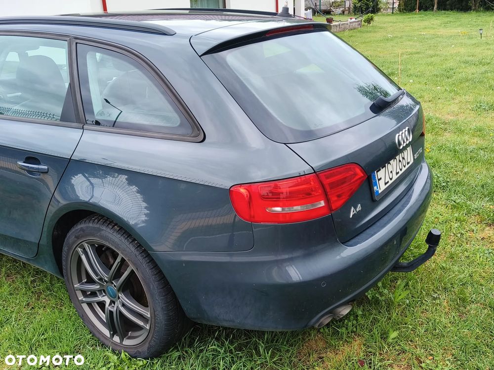 Audi A4 Avant 2.0 TDI - 4