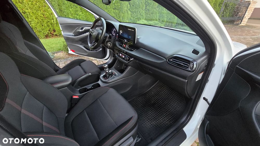 Hyundai i30 1.5 T-GDI 48V-Hybrid N-Line - 5