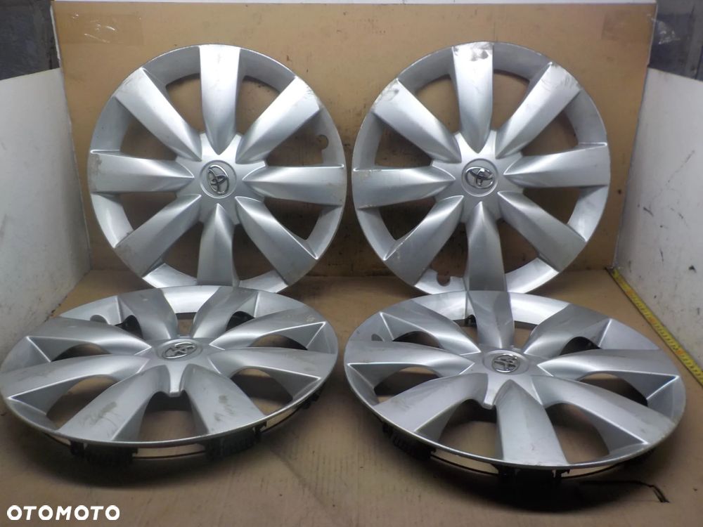 TOYOTA COROLLA AURIS KOŁPAK R16 42602-05101 - 1